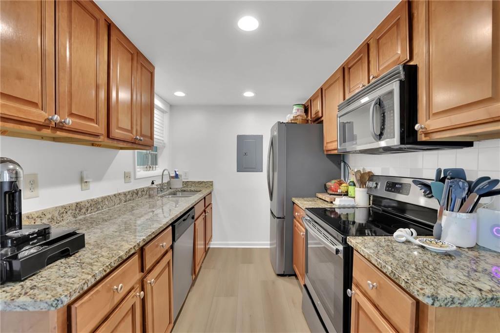 6900 Roswell Road, Unit 4I Atlanta, GA 30328 - Photo 17 of 43