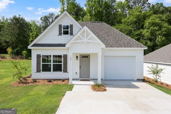 $349,999 | 11 Rivers Edge Lane, Franklin, GA 30217
