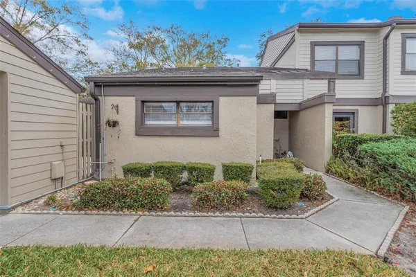 $279,900 | 235 Woods Landing Trail, Unit 235, Oldsmar, FL 34677