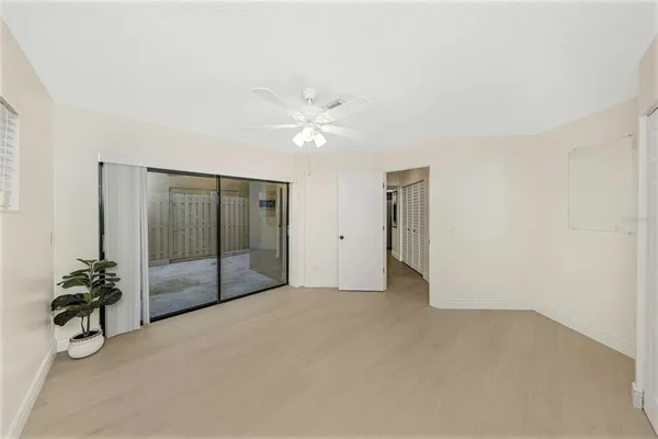 $279,900 | 235 Woods Landing Trail, Unit 235, Oldsmar, FL 34677