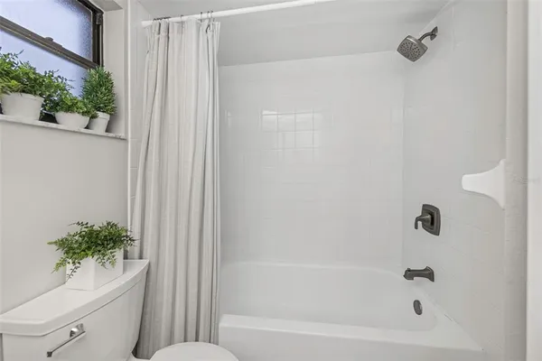 $279,900 | 235 Woods Landing Trail, Unit 235, Oldsmar, FL 34677