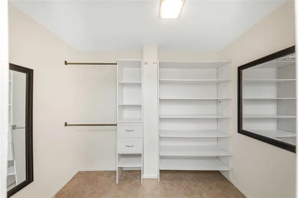$279,900 | 235 Woods Landing Trail, Unit 235, Oldsmar, FL 34677