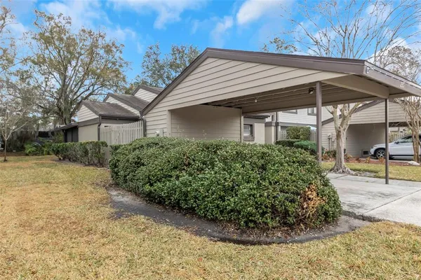 $279,900 | 235 Woods Landing Trail, Unit 235, Oldsmar, FL 34677