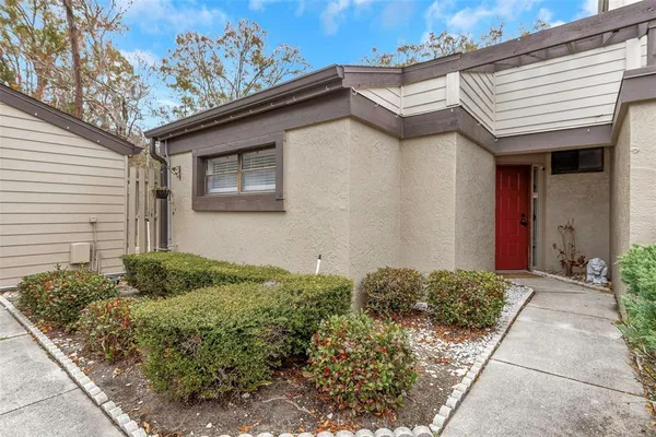 $279,900 | 235 Woods Landing Trail, Unit 235, Oldsmar, FL 34677