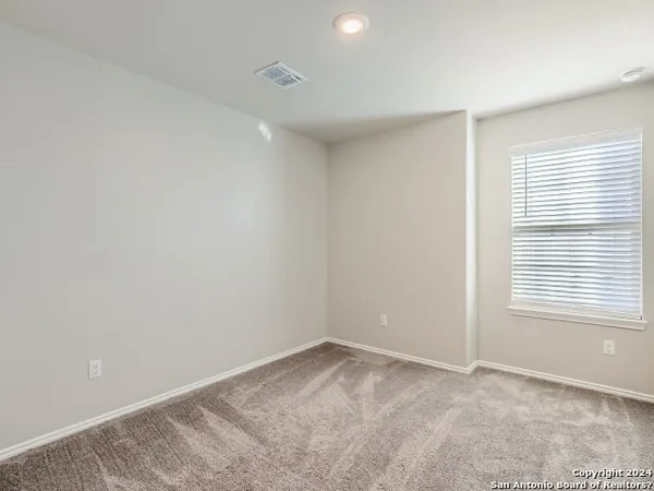 $1,800 | 3331 Rosita Way, San Antonio, TX 78224