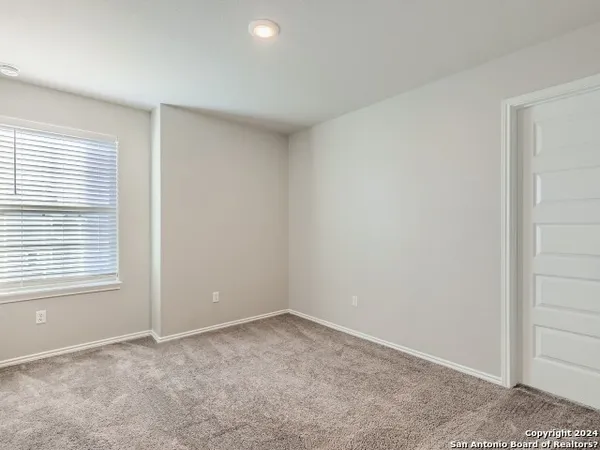 $1,800 | 3331 Rosita Way, San Antonio, TX 78224