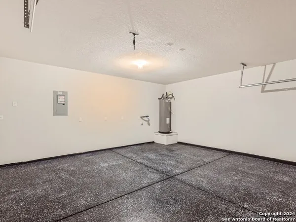 $1,800 | 3331 Rosita Way, San Antonio, TX 78224