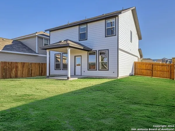 $1,800 | 3331 Rosita Way, San Antonio, TX 78224