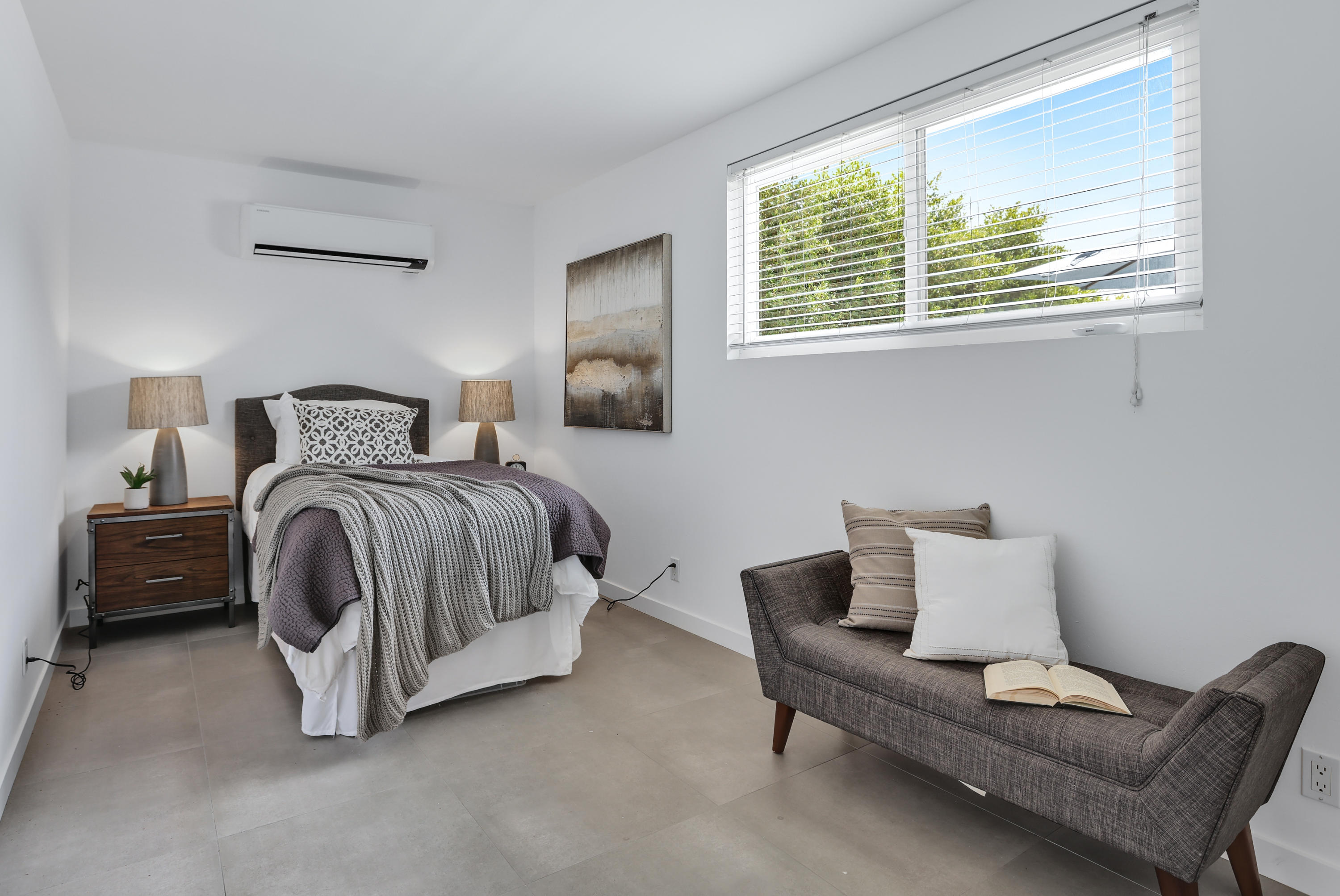 70191 Chappel Road Rancho Mirage, CA 92270 - Photo 12 of 21 Guest room.