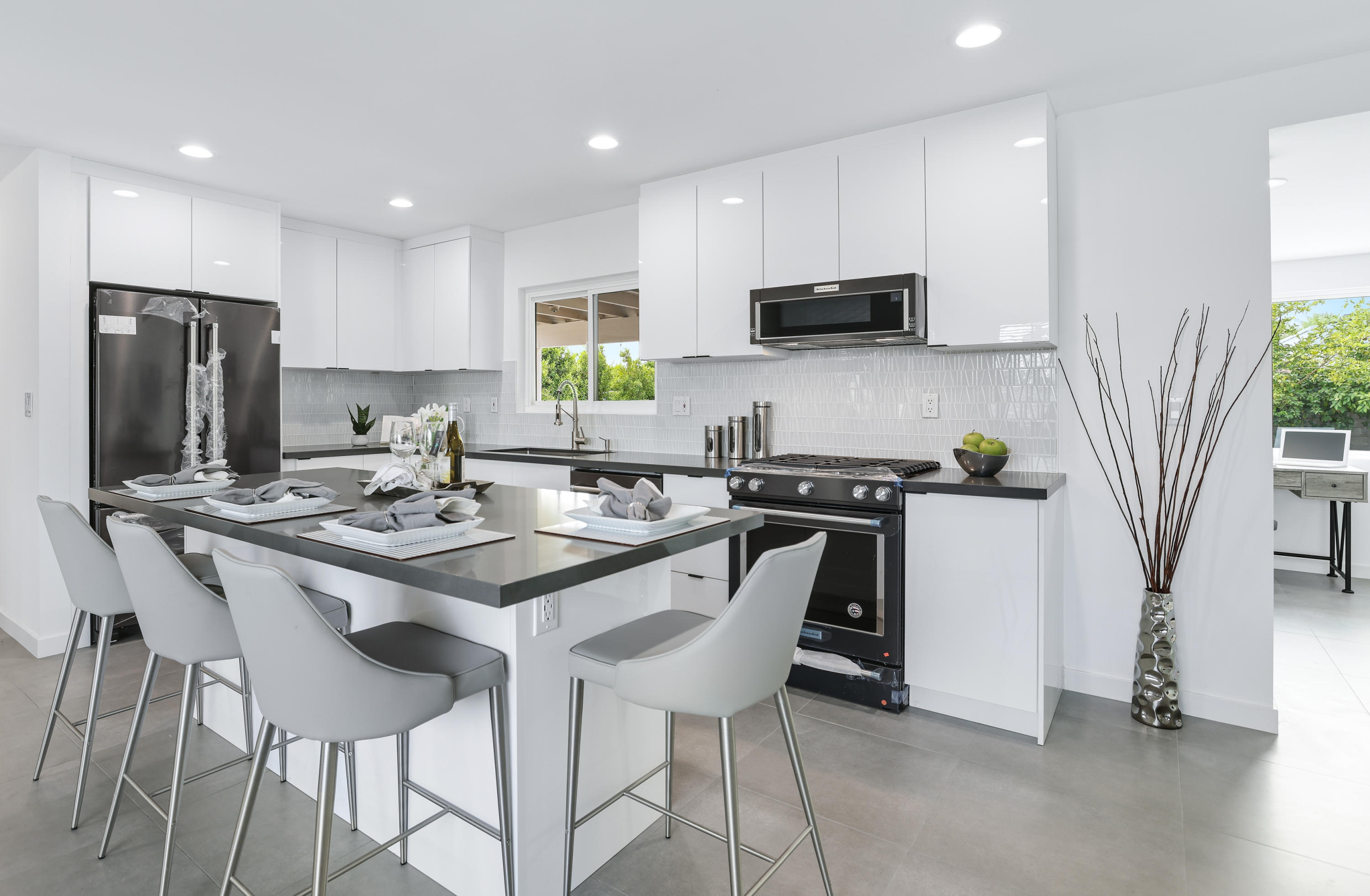 70191 Chappel Road Rancho Mirage, CA 92270 - Photo 6 of 21 Kitchen