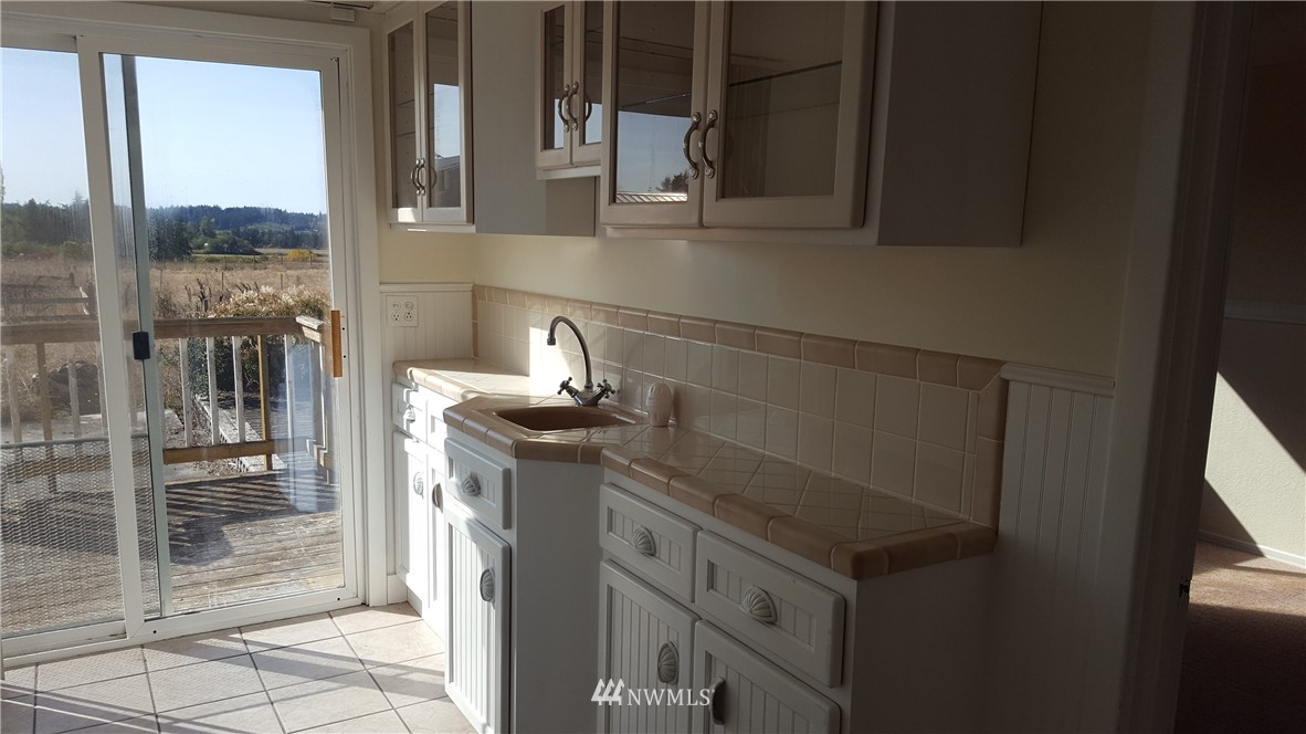 2839 Taylor Road Oak Harbor, WA 98277 - Photo 13 of 21 Gallery Image 13
