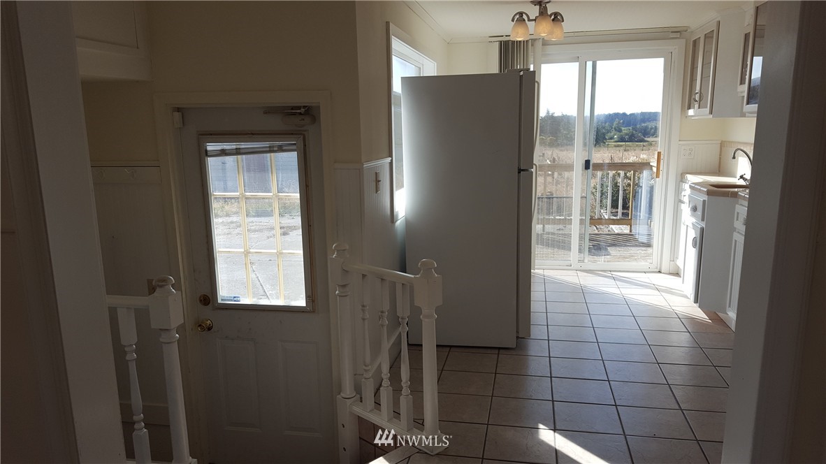 2839 Taylor Road Oak Harbor, WA 98277 - Photo 14 of 21 Gallery Image 14