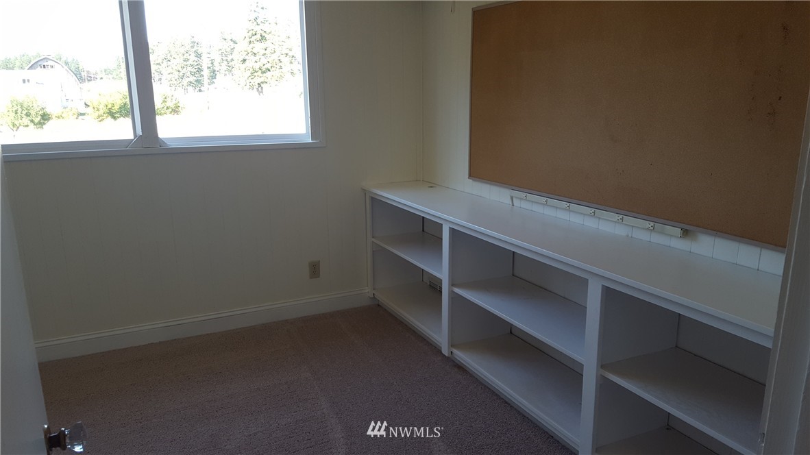 2839 Taylor Road Oak Harbor, WA 98277 - Photo 18 of 21 Gallery Image 18