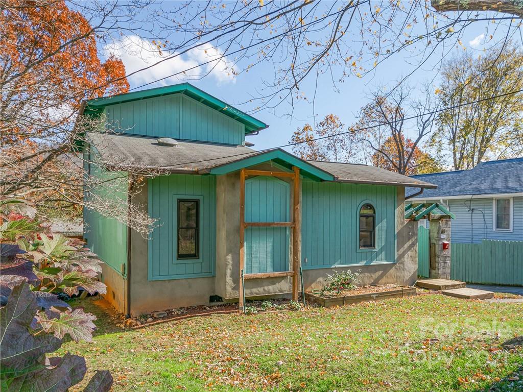 89 Washington Road Asheville, NC 28801 - Photo 2 of 33 Gallery Image 2