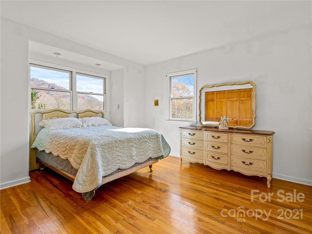 89 Washington Road Asheville, NC 28801 - Photo 20 of 33 Gallery Image 20
