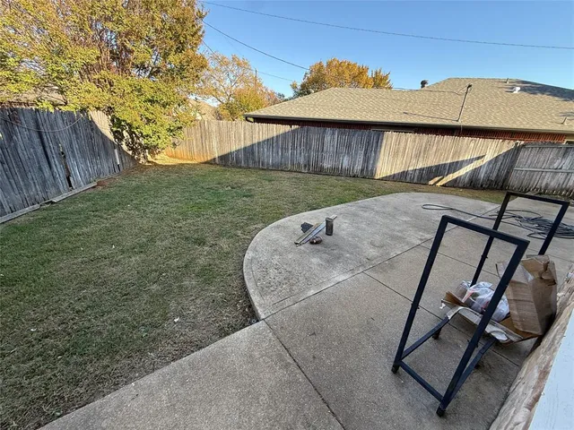 $1,995 | 5731 Sterling Green Trail, Arlington, TX 76017