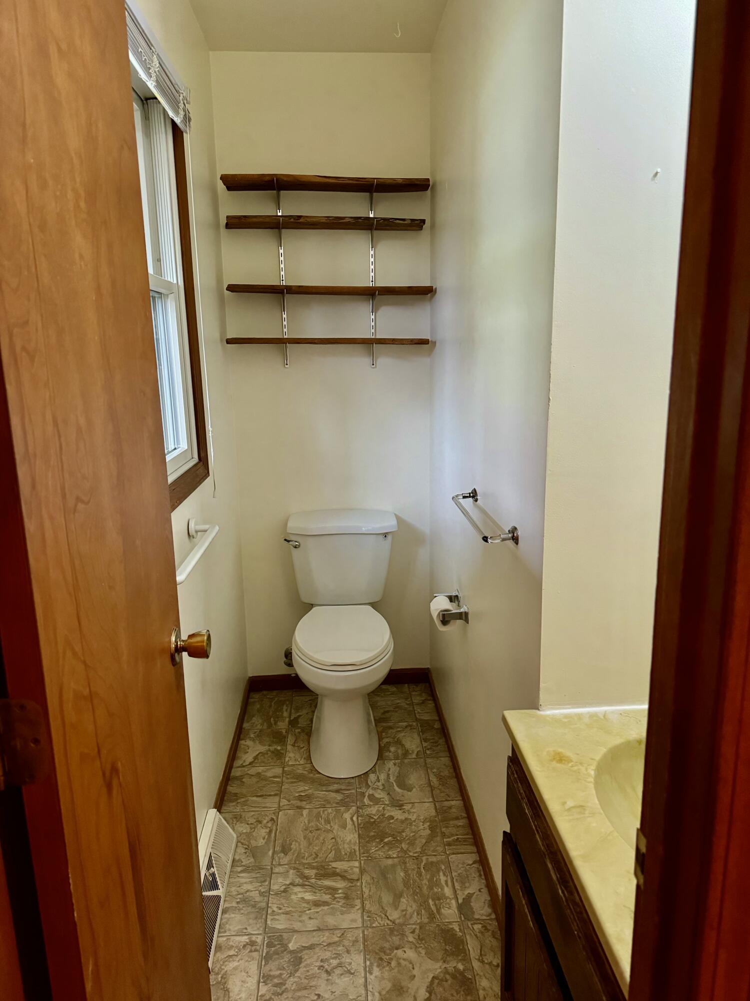 1833 Guthrie Road Manistee, MI 49660 - Photo 13 of 22 1/2 Attached to Primary