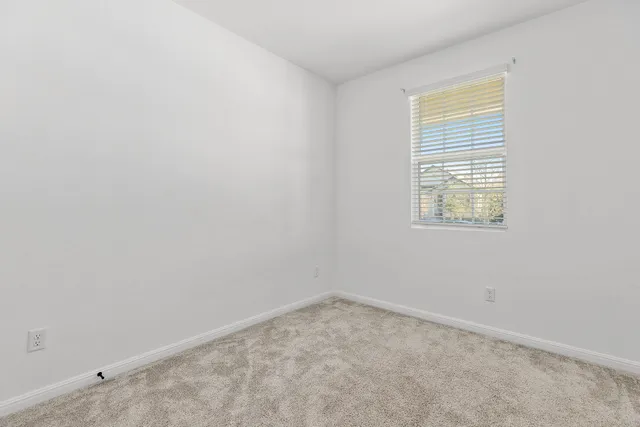 $2,050 | 612 Seabiscuit Drive, Jarrell, TX 76537