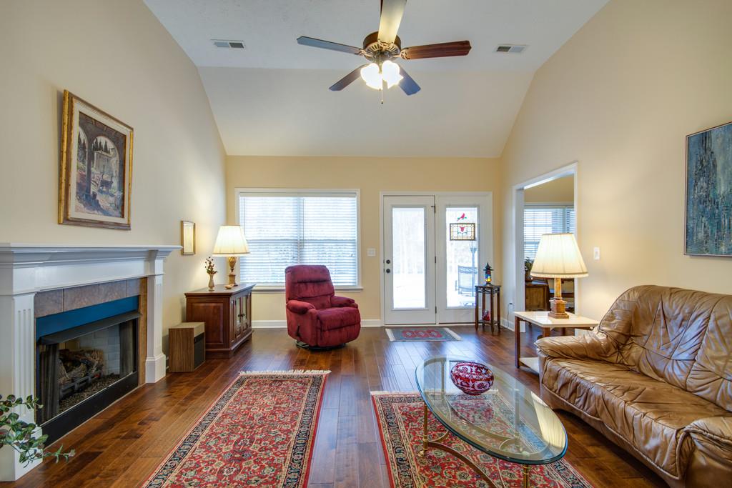 121 Riddick Court Murfreesboro, TN 37127 - Photo 4 of 30 Gallery Image 4