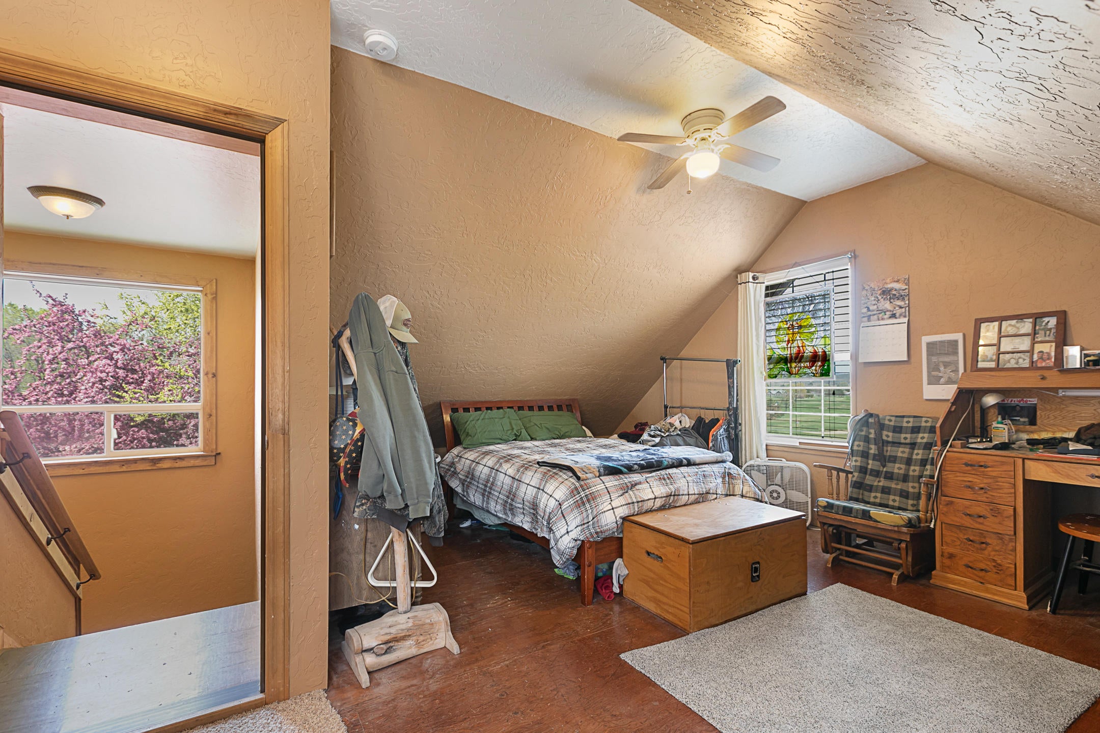 951 South Rimrock Road Prineville, OR 97754 - Photo 20 of 23 2021_04_29_951_sw_rimrock-20