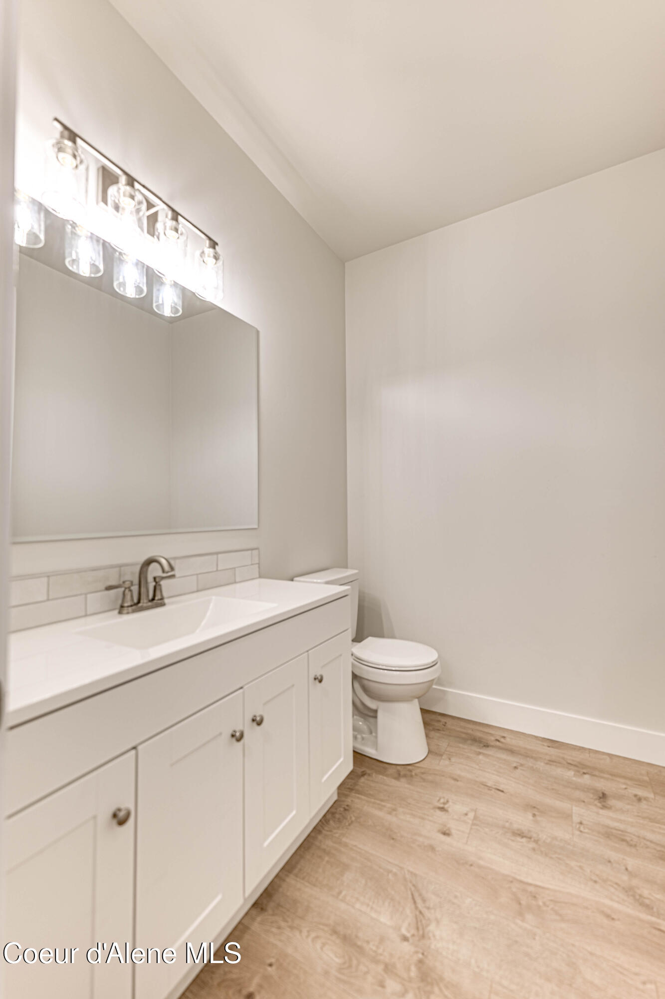 877 Main Street Wardner, ID 83837 - Photo 15 of 27 877 M-19