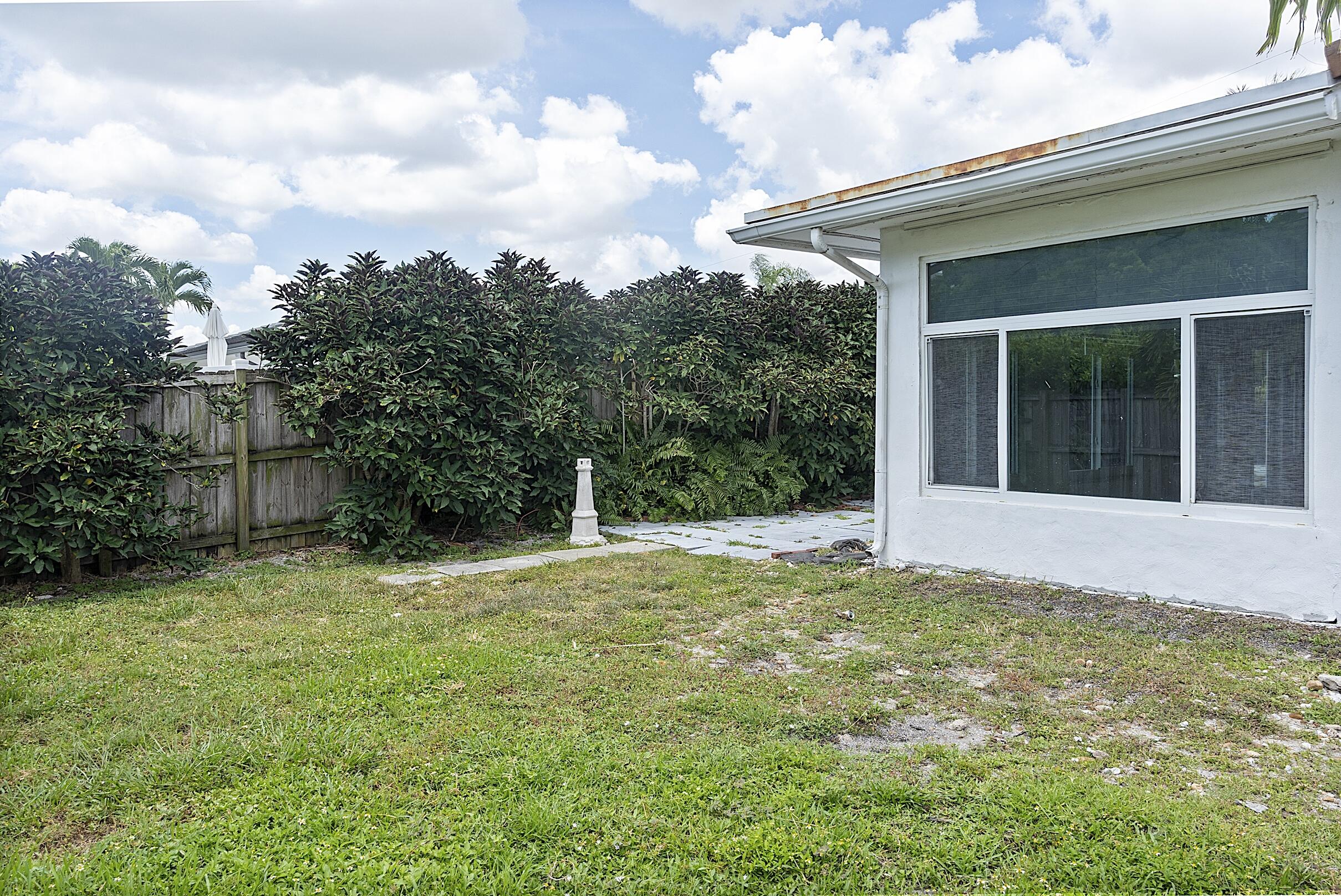 2910 Northeast 40th Court Lighthouse Point, FL 33064 - Photo 47 of 49 2910 NE 40th Ct - - 046