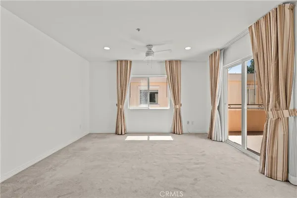 $799,000 | 4732 Radford Avenue, Unit 8, Valley Village, CA 91607