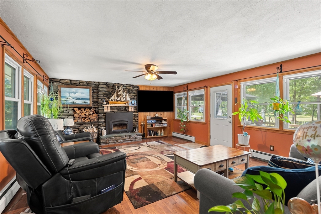38 Ledge Road Chelmsford, MA 01863 - Photo 17 of 26