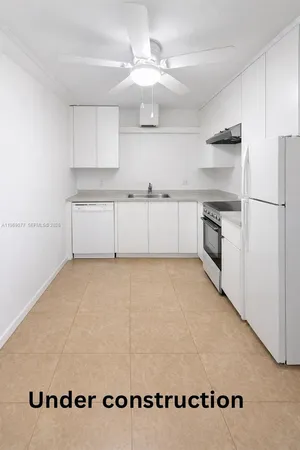 $2,100 | 13255 Southwest 9th Court, Unit 402G, Pembroke Pines, FL 33027