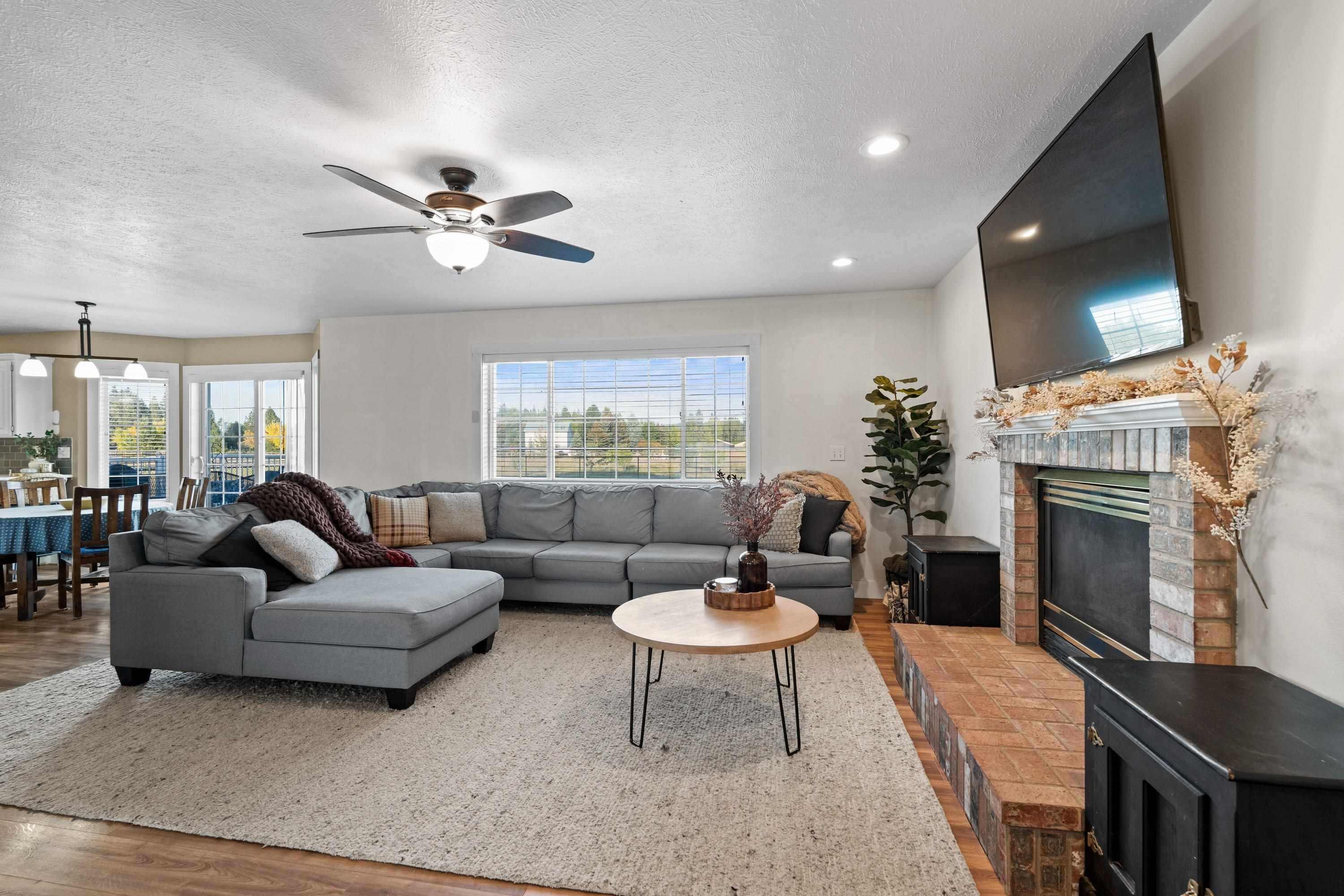 1029 West Crestview Road Spokane, WA 99224 - Photo 15 of 50 Gallery Image 15