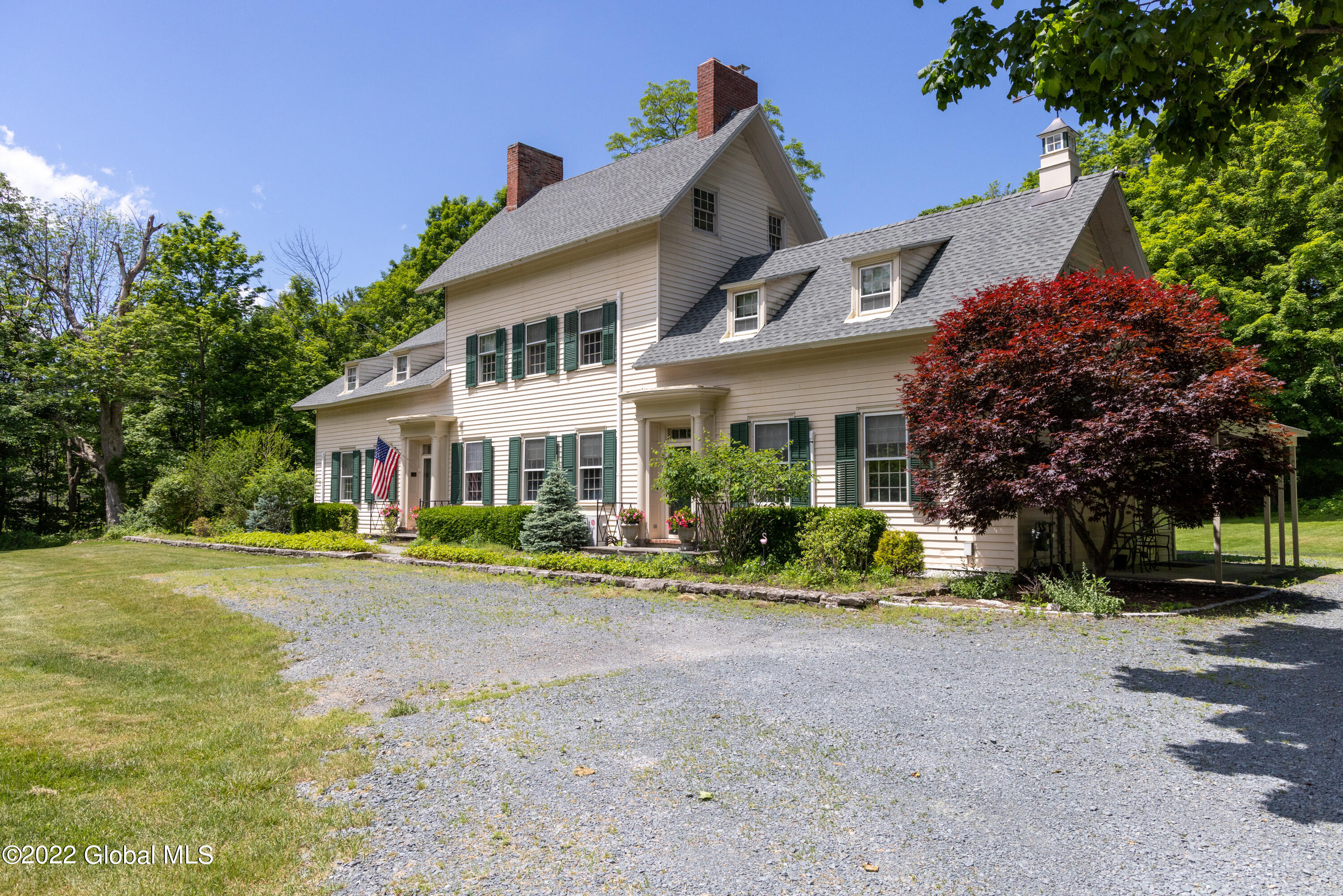 1 Norman Vale Lane Guilderland, NY 12084 - Photo 2 of 84 7L9A9410