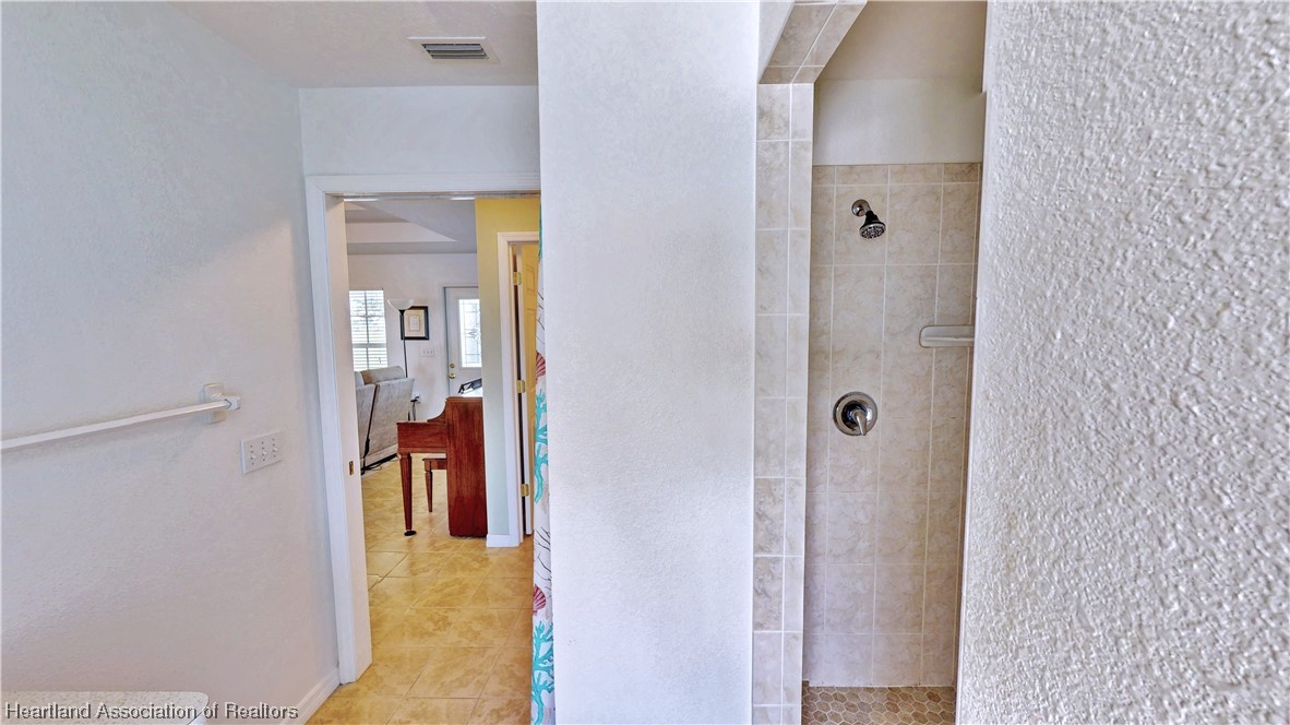 2827 Griffin Road Wauchula, FL 33873 - Photo 12 of 49 Gallery Image 12