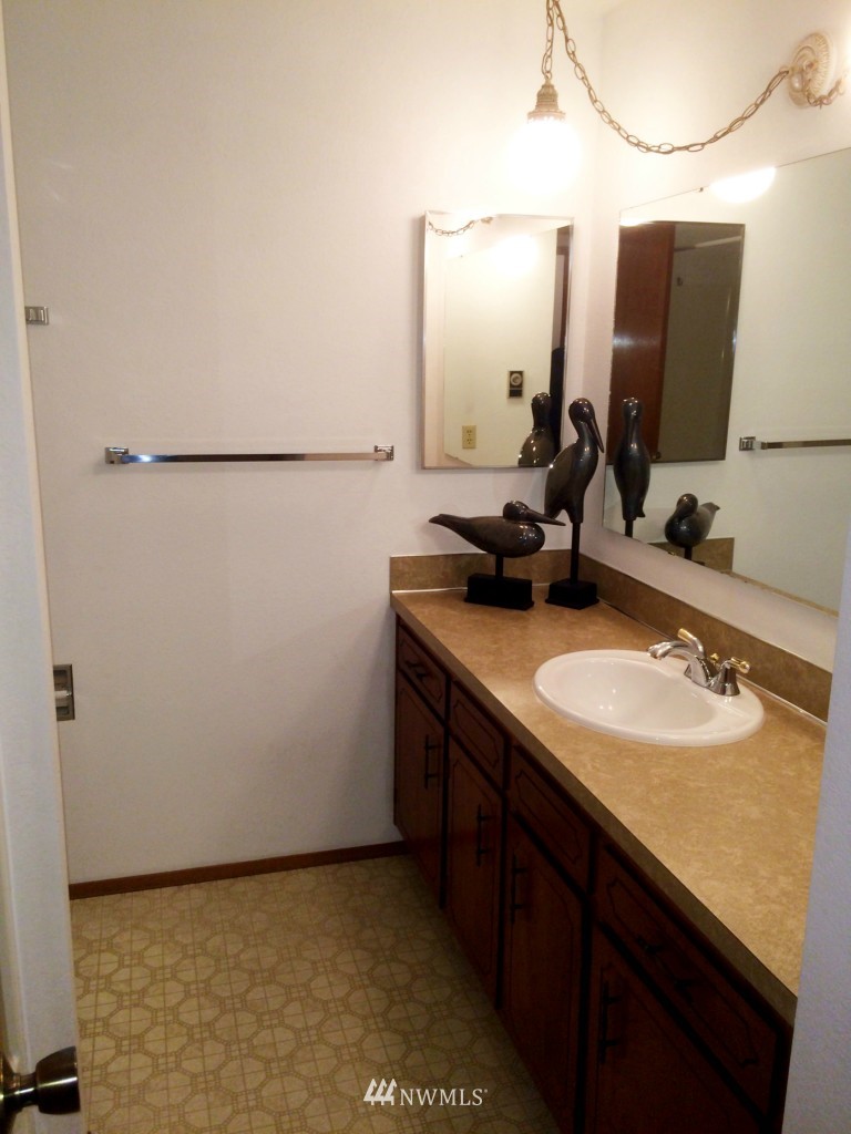 8200 Sehome Road Birch Bay, WA 98230 - Photo 5 of 25 Gallery Image 5