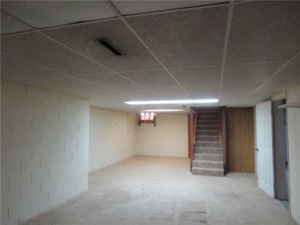 2202 Maple Street Columbus, IN 47201 - Photo 12 of 20 Gallery Image 12