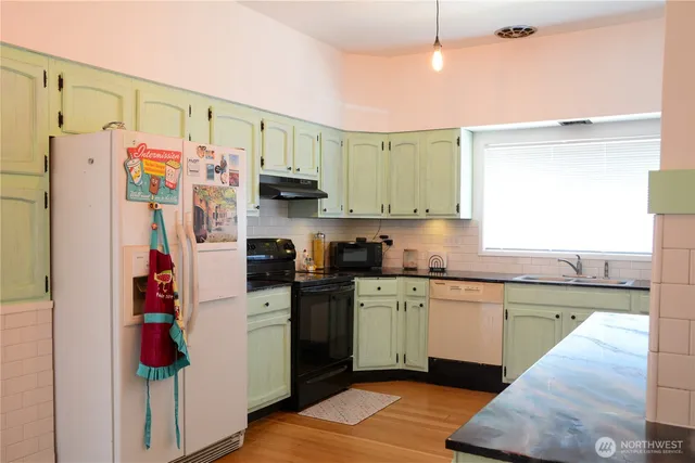 $319,995 | 202 East 3rd Avenue, Ritzville, WA 99169