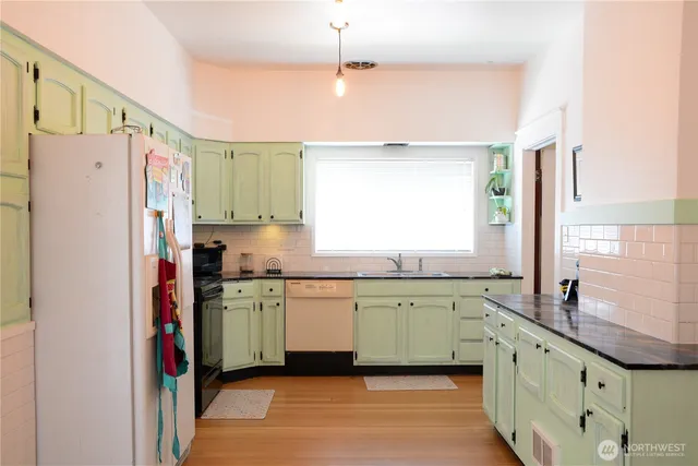 $319,995 | 202 East 3rd Avenue, Ritzville, WA 99169