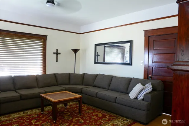 $319,995 | 202 East 3rd Avenue, Ritzville, WA 99169