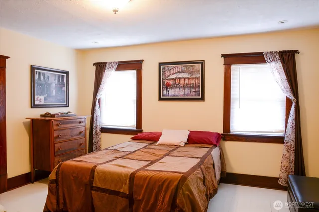 $319,995 | 202 East 3rd Avenue, Ritzville, WA 99169