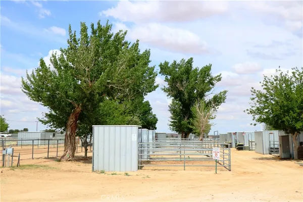 $48,000 | 26660 Lakeview Drive, Helendale, CA 92342