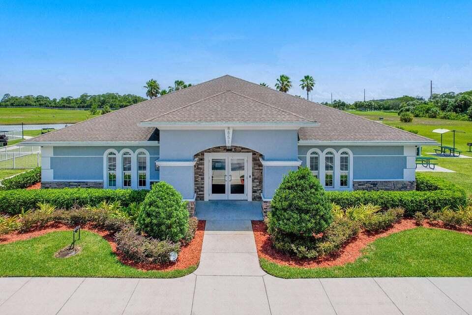 5152 Modeno Street Fort Pierce, FL 34951 - Photo 11 of 21 Waterstone clubhouse