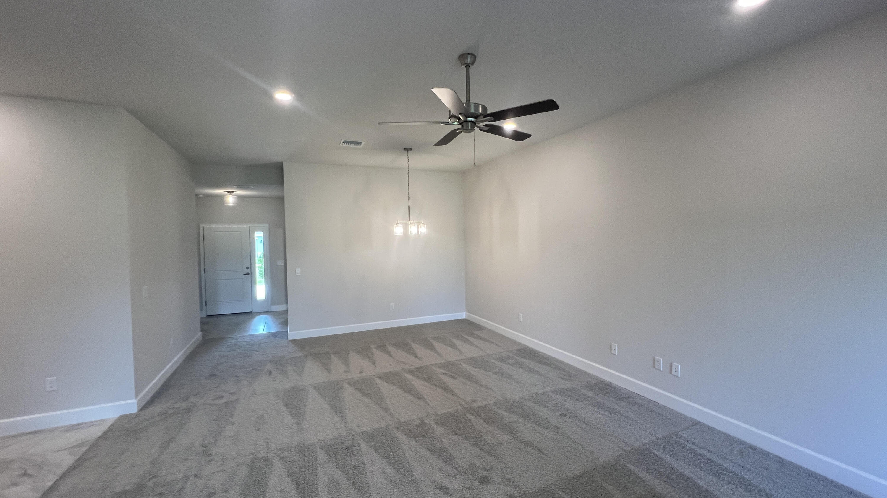 5152 Modeno Street Fort Pierce, FL 34951 - Photo 8 of 21 dinning