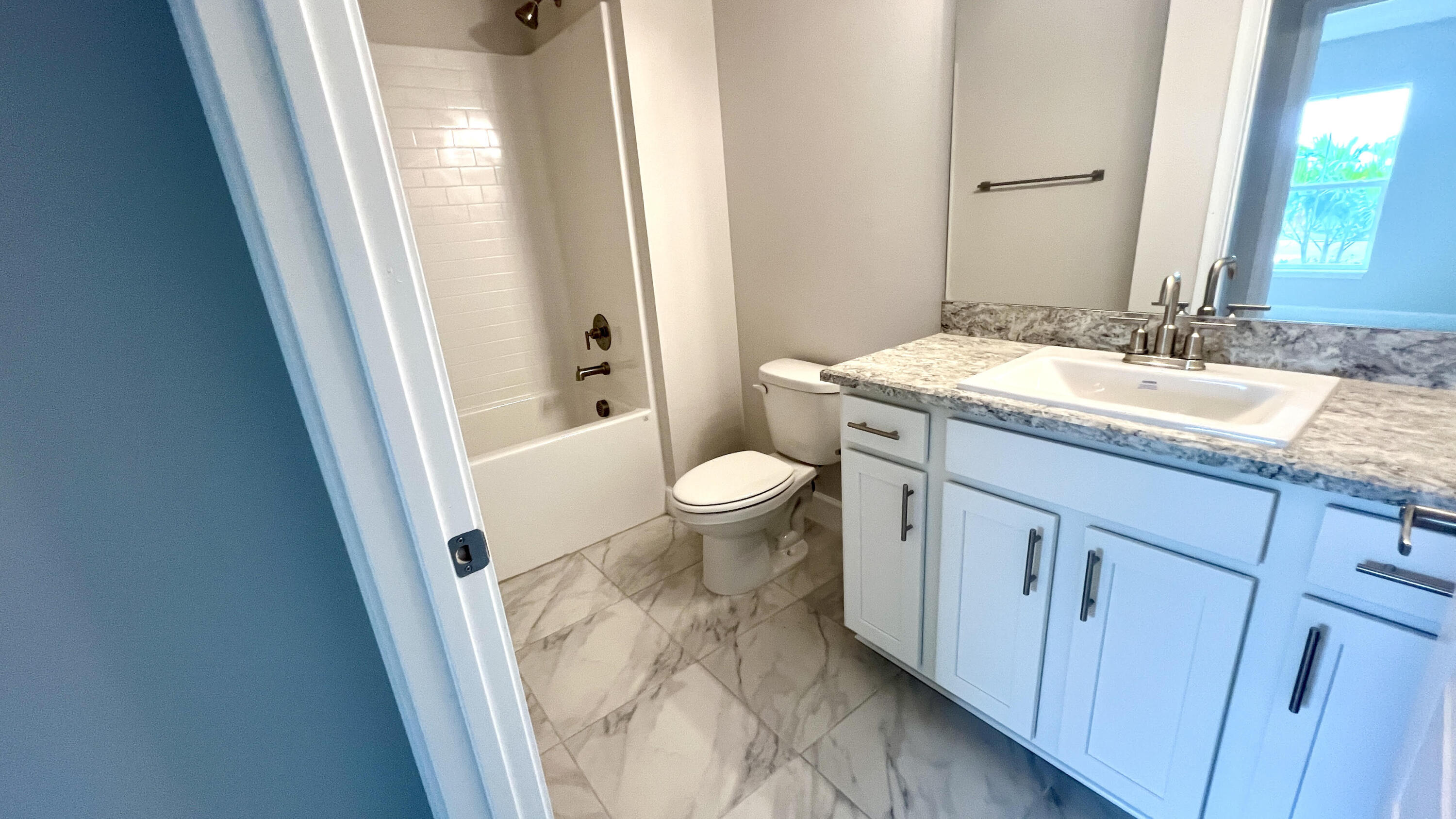 5152 Modeno Street Fort Pierce, FL 34951 - Photo 10 of 21 bathroom