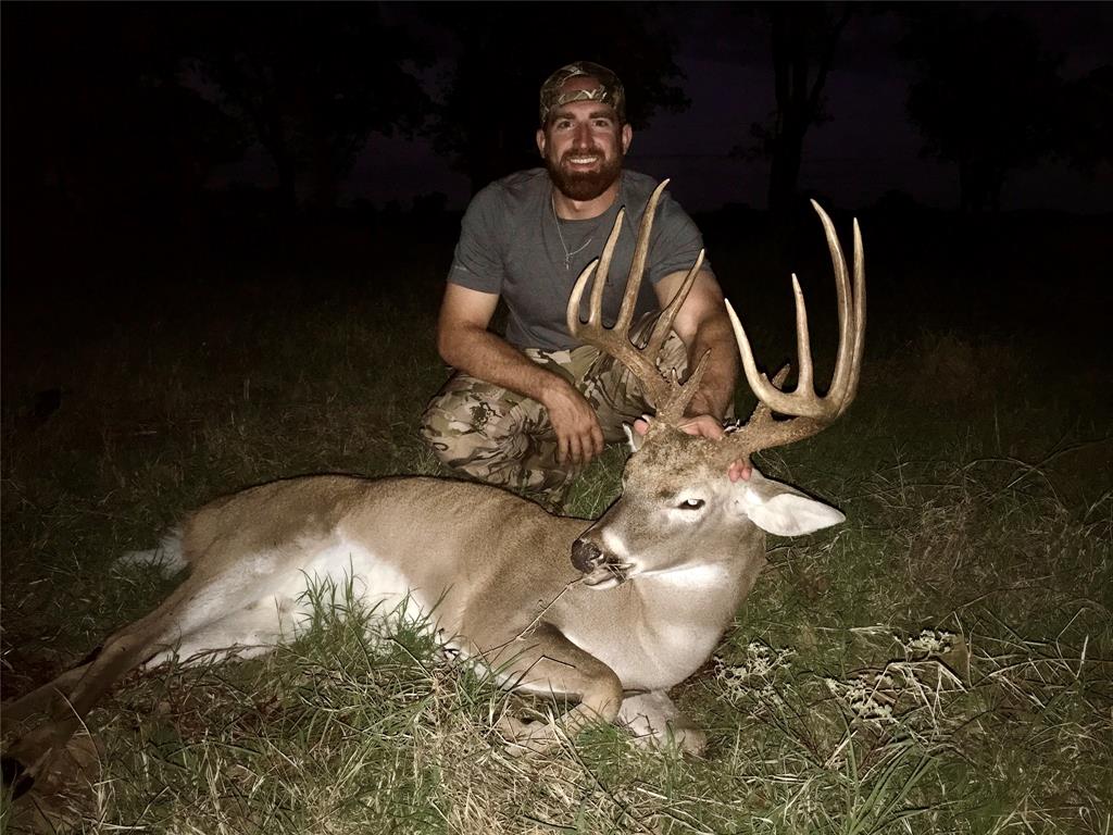 770 Sand Lane Santo, TX 76472 - Photo 17 of 40