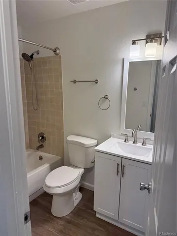 $950,000 | 841 South Uravan Court, Aurora, CO 80017