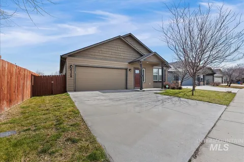 $429,900 | 6308 South Kelso Way, Boise, ID 83709