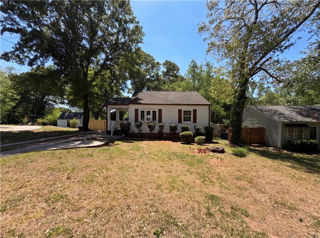 1918 Spring Avenue Atlanta, GA 30344 - Photo 15 of 20