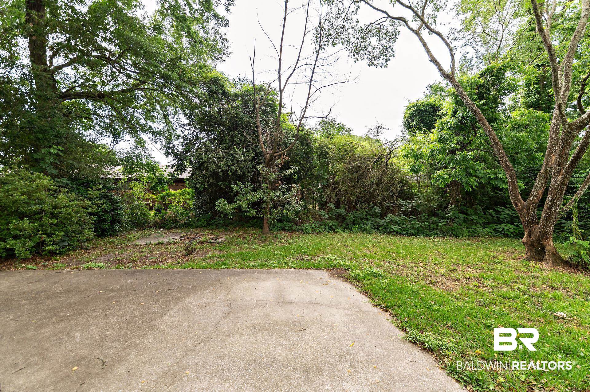 1869 Mott Drive West Mobile, AL 36617 - Photo 34 of 34 View of yard