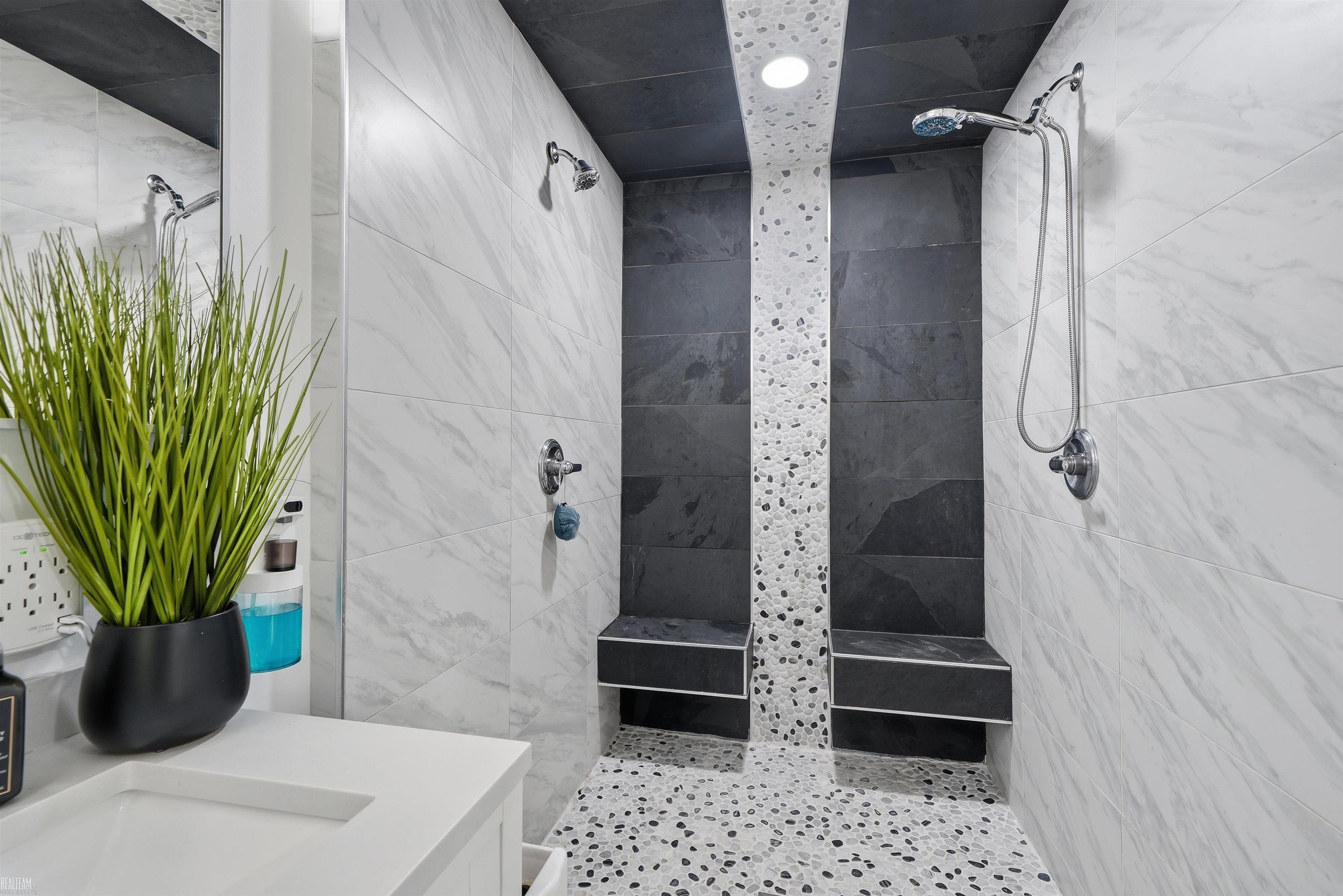 8650 Clinton River Road Sterling Heights, MI 48314 - Photo 29 of 63 Gallery Image 29