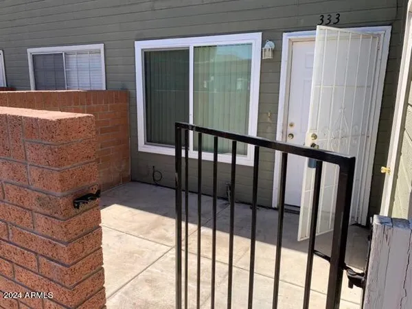 $1,550 | 2301 East University Drive, Unit 333, Mesa, AZ 85213