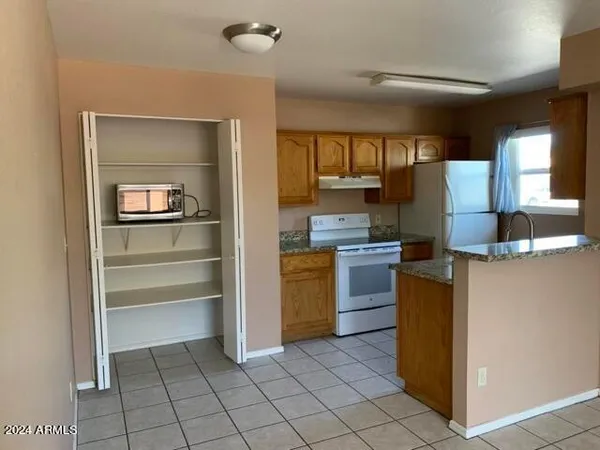 $1,550 | 2301 East University Drive, Unit 333, Mesa, AZ 85213